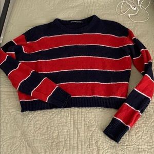 Brandy Melville cropped sweater